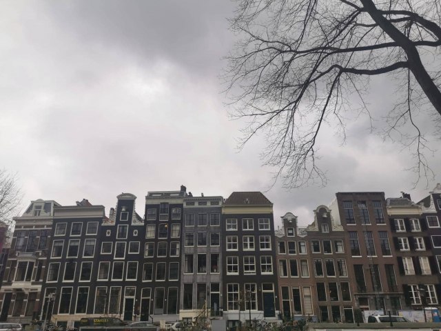 Ne rade muzeji, galerije, kafiæi, ali... Amsterdam je i pod karantinom dobra odluka FOTO