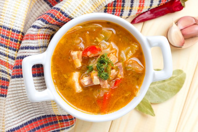 Jedno od omiljenih jela u Vojvodini: Slatki kupus sa flekicama