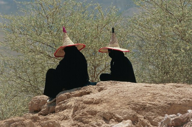 Turisti žele da ih slikaju zbog "veštièjeg" izgleda, ali žene u Jemenu imaju taktiku