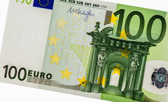 Mali otkrio kada stiže novih 100 evra, a evo ko neće morati da se prijavljuje