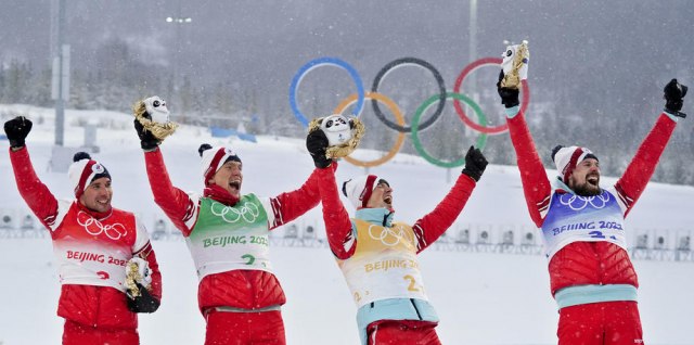 Zlato za Rusiju u štafeti u skijaškom trčanju