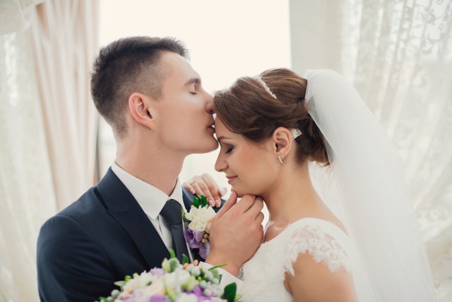 Muškarci rođeni u ova četiri horoskopska znaka su stvoreni za dug i srećan brak