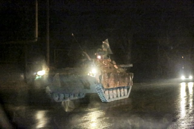 Proglašeno vanredno stanje; Ruski tenkovi stigli u Donjeck? Zelenski zvao Putina, ali... Tišina VIDEO