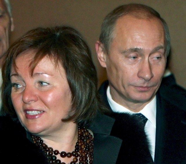 Putinova bivša žena se preudala za 21 godinu mlaðeg, žive u palati koju su sumnjivo stekli