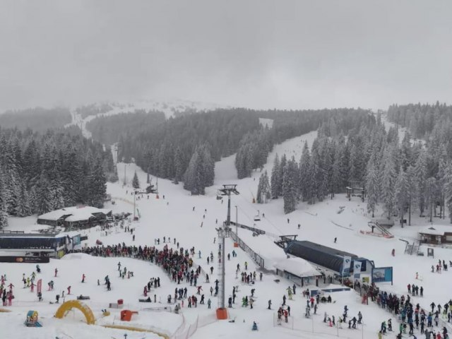Skijaši iskreno o uslovima na Kopaoniku: "Velike gužve, poèetnici, oprez!"