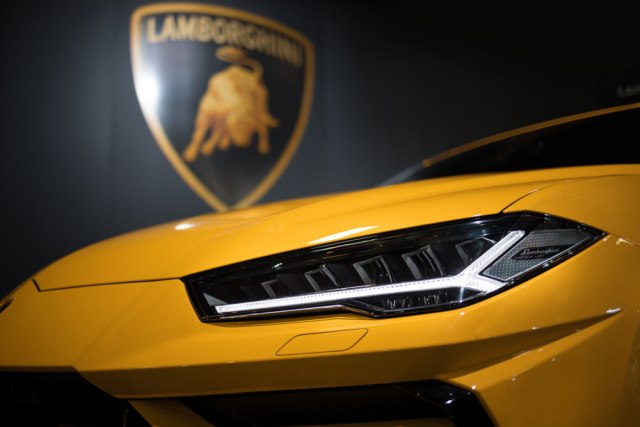 Lamborghini i Ferrari prekidaju poslovanje sa Rusijom, šalju humanitarnu pomoæ Ukrajini