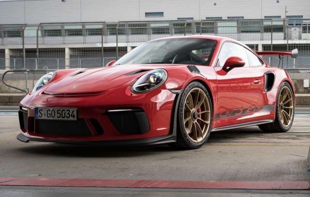 Porsche zaustavlja proizvodnju