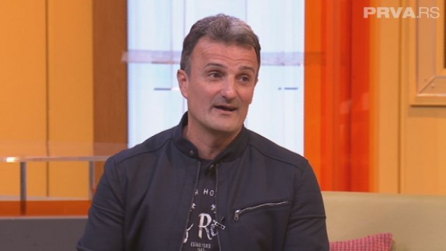 Ivan iz grupe "Legende" se razvodi – zbog 20 godina mlaðe devojke