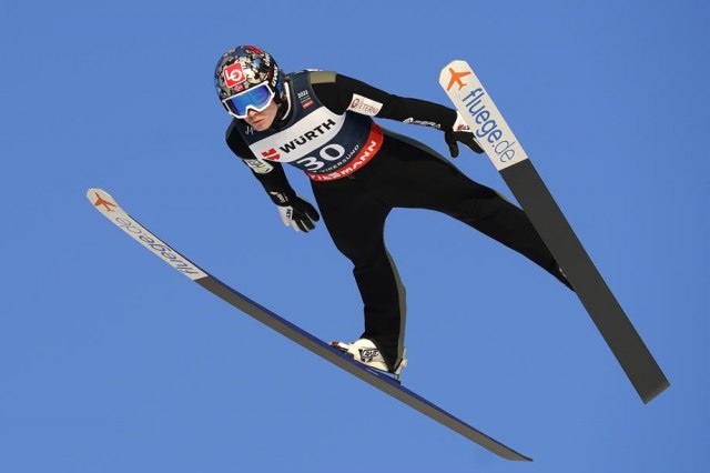 Lindvik svetski šampion u skijaškim letovima