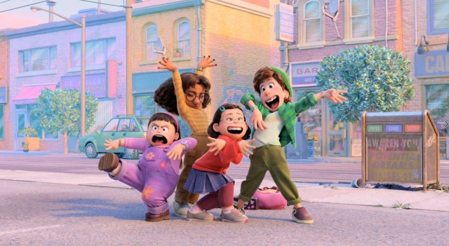 „POCRVENELA PANDA“ u bioskopima! Prva.rs vam deli 2x2 karte za projekciju u subotu!