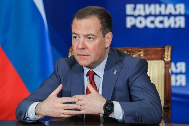 Dmitry Medvedev's first post: Disgusting