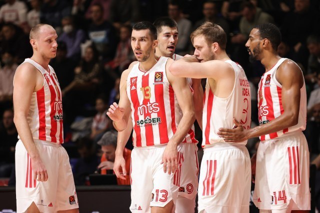 Zvezda posle drame pala u Berlinu