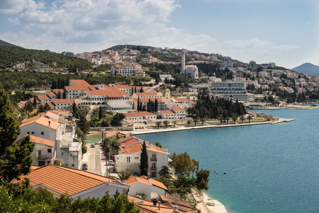 Jeftiniji, a kvalitet možda i bolji nego u Dubrovniku – poručuju iz popularnog letovališta
