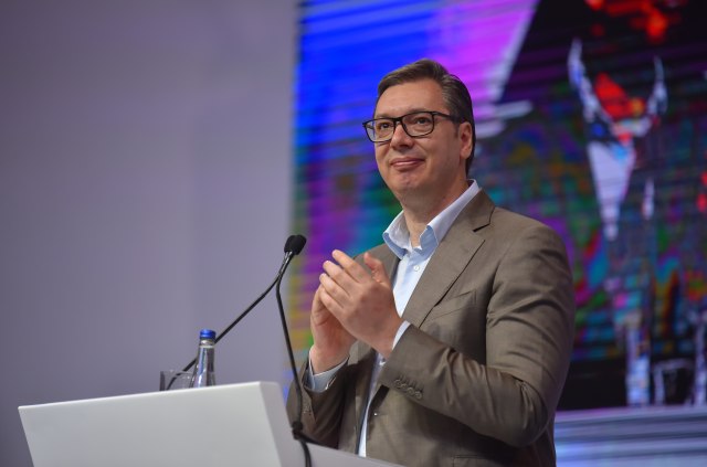 Uz Vuèiæa sportske legende, akademici i javne liènosti – spisak sve duži