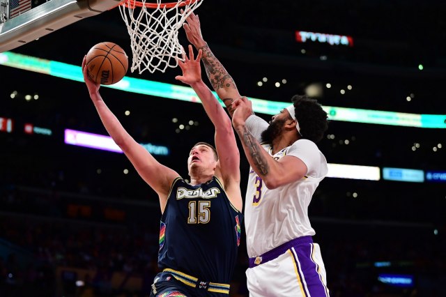 Jokiæ poèeo oèajno, pa razbio Lejkerse