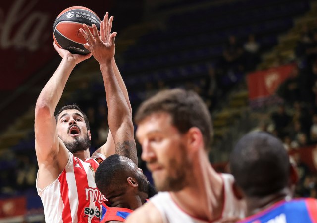 Kaliniæ zakucao Efes za kraj sezone u Evroligi