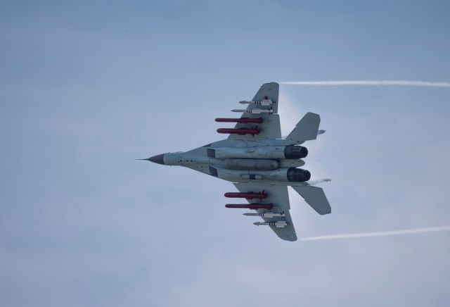 The Russian MiG-31 crashed