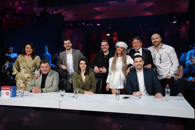 Nikad nije kasno - Nedelja, 10. april - Žiri oduševljen, Mare puca od ponosa: 