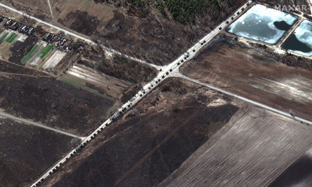 Kilometarski konvoj kreæe ka jugu Ukrajine: Satelitski snimci otkrili – poèinje nova ofanziva? FOTO