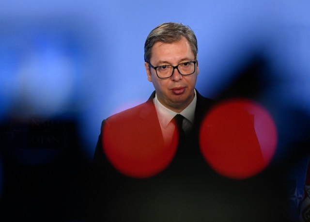 Vucic with Lajèák today