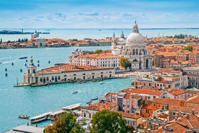 Venecija æe turiste primati samo uz rezervaciju; "Prvi u svetu"