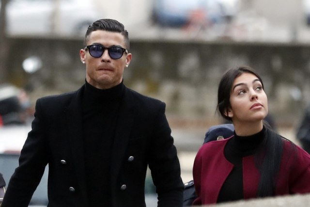 Ronaldo se oglasio posle tragične smrti sina FOTO