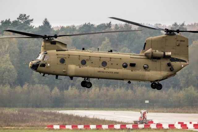 Nemačka kupuje 60 vojnih helikoptera za 5 milijardi evra