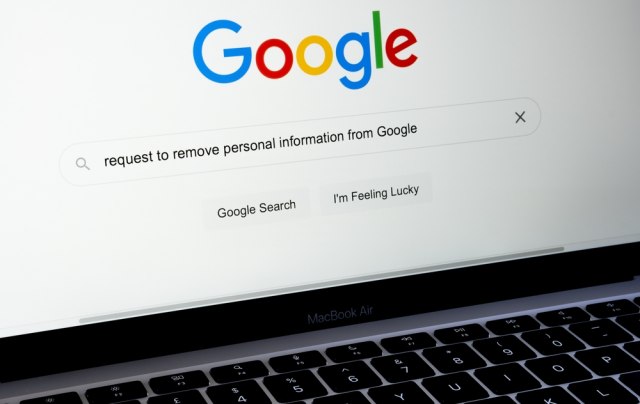 Google na zahtev uklanja brojeve telefona i adrese iz rezultata pretrage