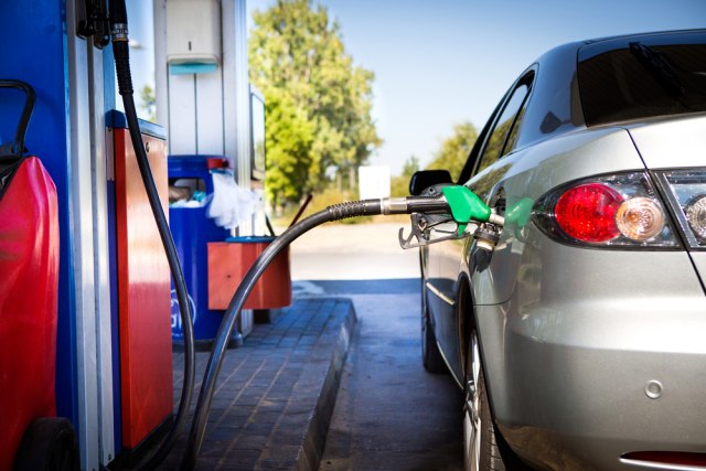 Objavljene nove cene goriva: Evo koliko æemo plaæati do 6. maja