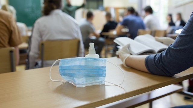 reports-on-bomb-threats-in-22-belgrade-schools-ministry-of-education