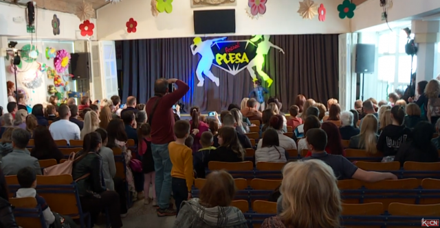 U Nišu održan Deèji festival plesa VIDEO