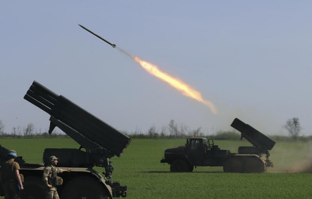Twenty missiles fired at Ukraine; Russia wants to strengthen control of Donbass