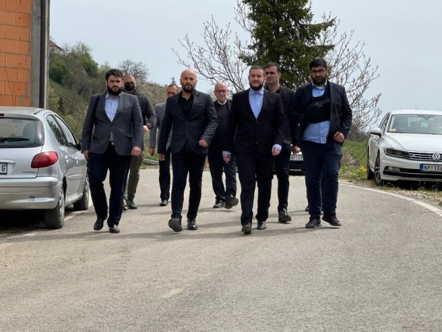 The exhumation of Muamer Zukorlić; Usame for B92.net: The saddest day PHOTO / VIDEO