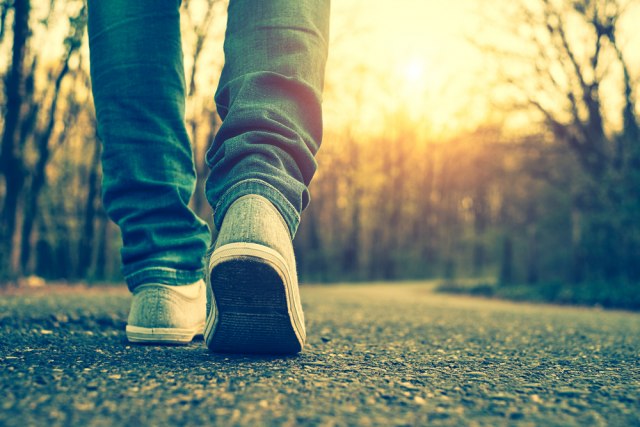 Naèin na koji hodate otkriva da li patite od aknsioznosti - potvrdili nauènici