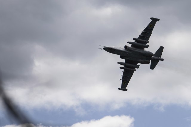 NATO: "U svakom trenutku imamo 30 aviona u vazduhu" FOTO