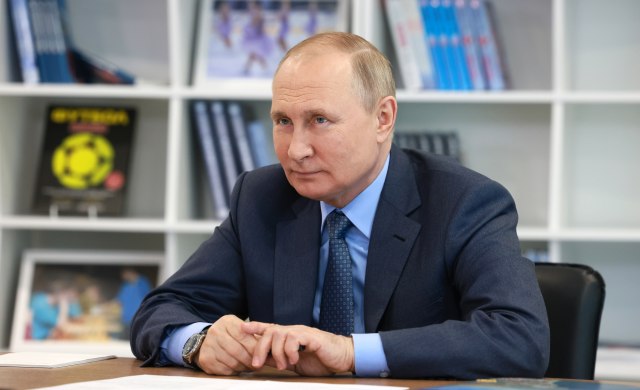 Putin: "Krivicu za globalne posledice sankcija snosi Zapad"