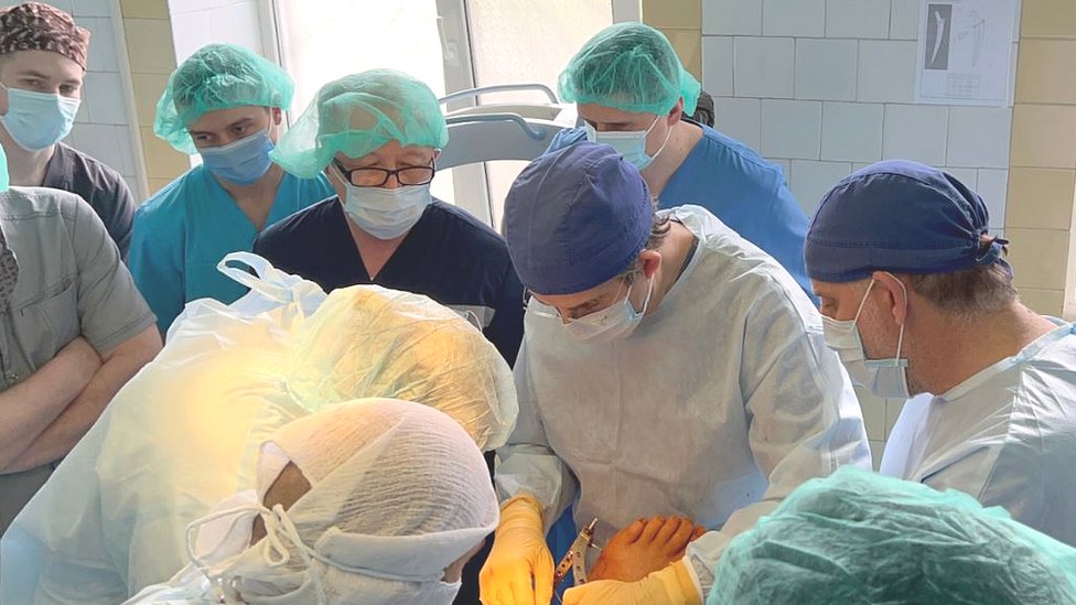 Ukrajina i Rusija: Kako je sirijski sukob pripremio hirurga za spasavanje života Ukrajinaca