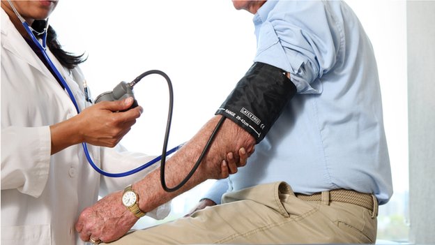 Svetski dan borbe protiv visokog krvnog pritiska: Šta je hipertenzija i zašto se naziva "tihim ubicom"