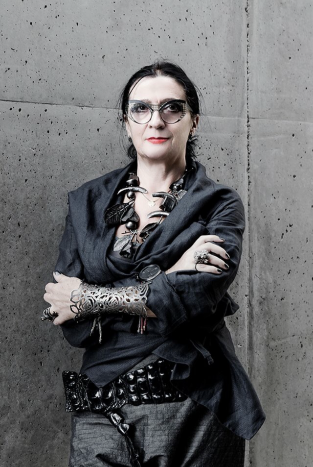 Dizajnerka Ana Srdiæ o radu na èetiri kontinenta: "Iz Srbije me privlaèe èakšire, a iz Afrike boje"