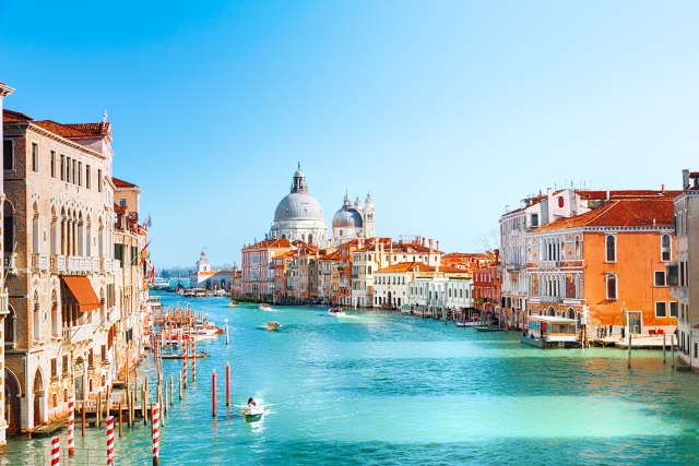 Venecija: Odlaže se