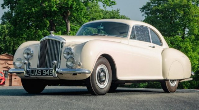 Bentley slavi – 70. godišnjica Continentala