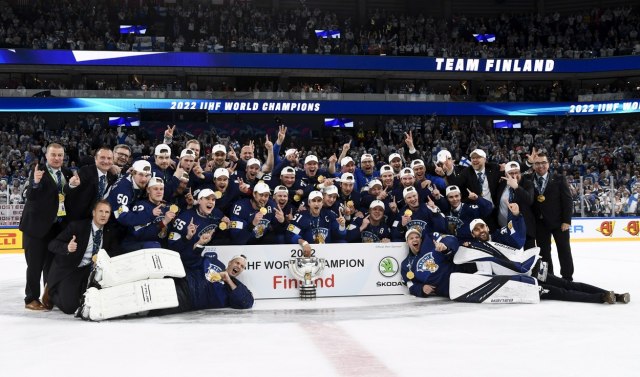 Hokejaši Finske okonèali "domaæe prokletstvo" – IV put prvaci sveta