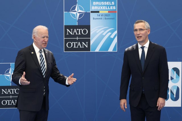 Bajden i Stoltenberg o daljim potezima NATO-a