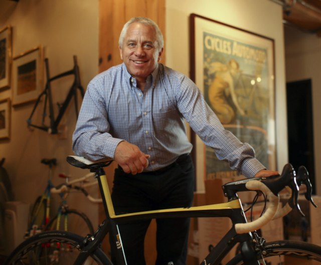 Legendarni biciklista boluje od leukemije