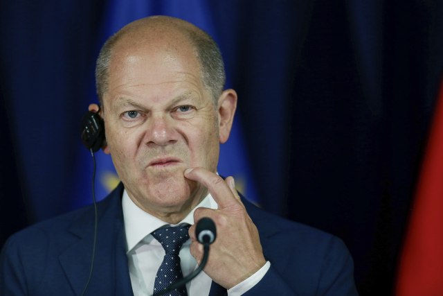 Šolcova poruka Srbiji pred dolazak: Ko želi, mora da prihvati