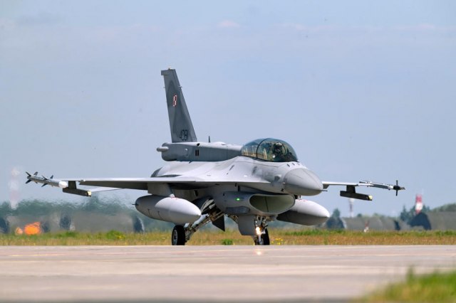 Komšije će kupiti 32 polovna F-16 od Norveške