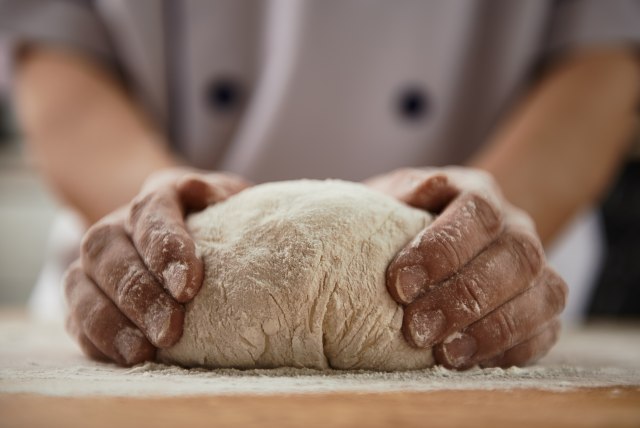 Neverovatna raèunica: Vekna hleba skuplja od kilograma svinjetine