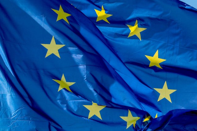 Ambasador EU na raportu: "Zamolio sam Ruse da ostanu mirni"