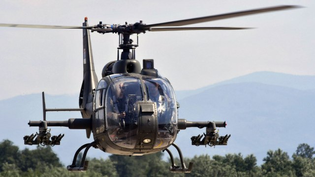 Letačka obuka na helikopterima Mi-35 i gama FOTO