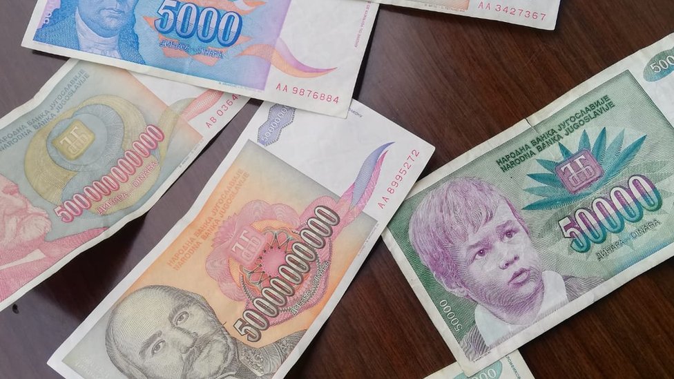 Srbija, finansije i banke: Afera Jugoskandik 30 godina kasnije - da li će građani Srbije povratiti novac uložen kod 'gazda Jezde'